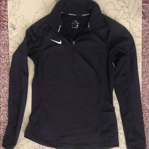 Dri-Fit Black Nike Pullover - Longsleeve